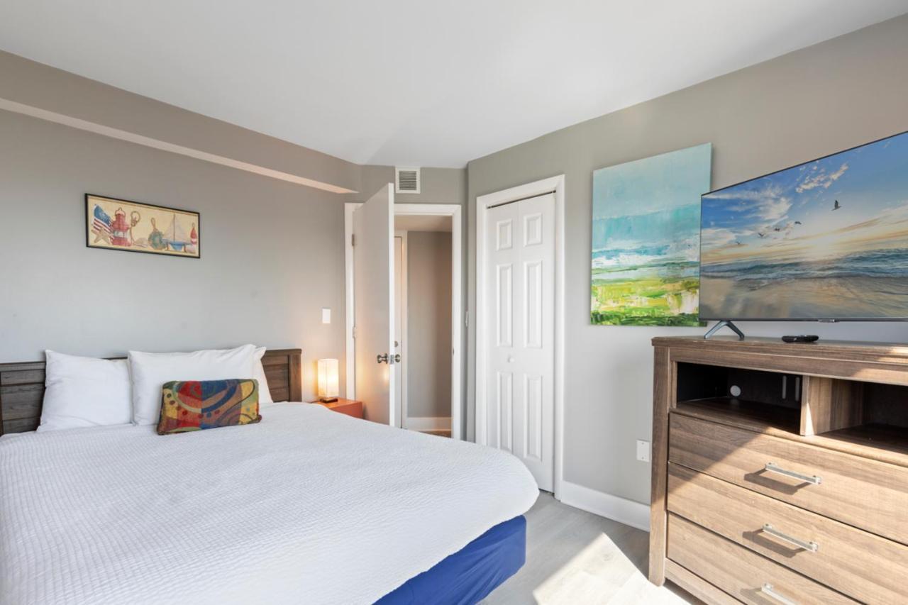 Oceanfront Penthouse, Two-Story, 3 Bedrooms マートルビーチ エクステリア 写真